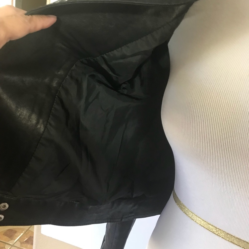 Jacket - Picture 6 of 7